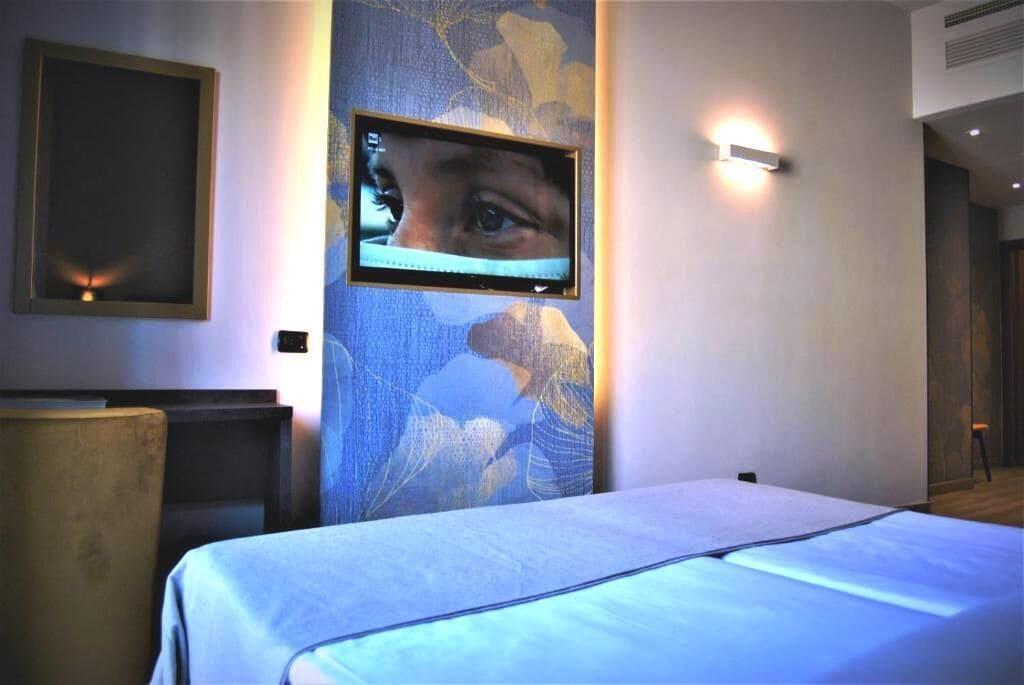 Mokinba Hotels King Милан Экстерьер фото